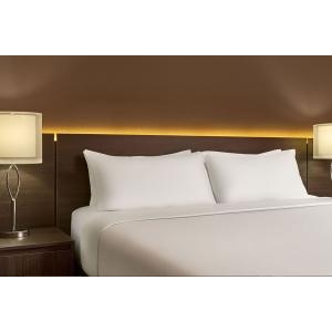 VARSCONA HOTEL CANADA