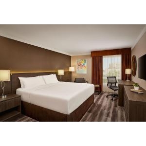 VARSCONA HOTEL CANADA